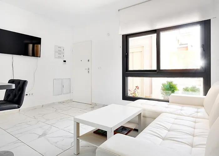 And рool Apartment